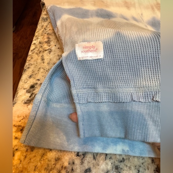 Simply, Southern tie-dye, thermal type shirt size medium - Picture 12 of 16